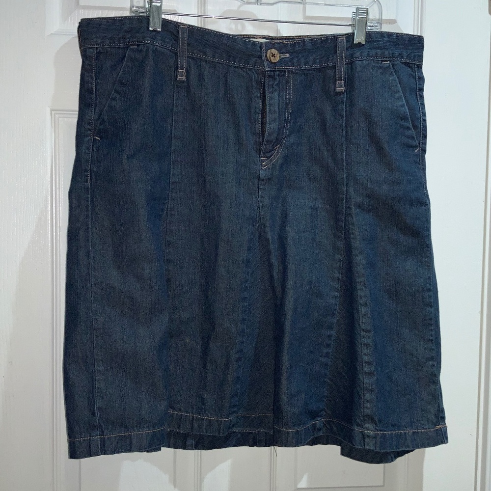 Levi’s vintage gored denim mini skirt Sz 16 cotton 90s Y2K